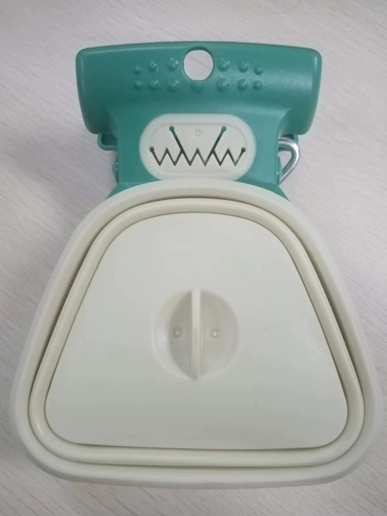 💩 PupEase™ Portable Pooper Scooper with Waste Bag Holder